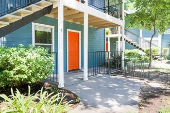 Ground floor apartment with covered entry porch
